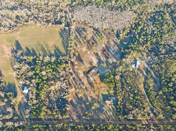 000 Tendell Rd, Cottondale, FL 32431