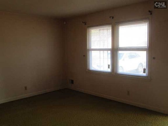 3rd image of 133 Shoreditch Dr