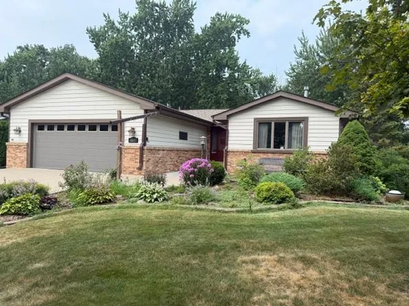 4657 Kent St, Shoreview, MN 55126