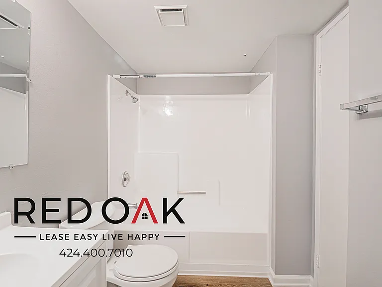 1215 D St #E202 — Photo 13
