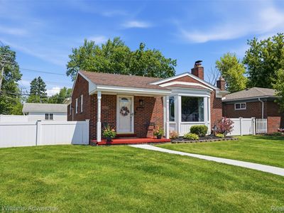 29764 Marquette St, Garden City, MI, 48135