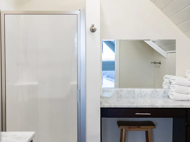 210 Gail Dr — Photo 12