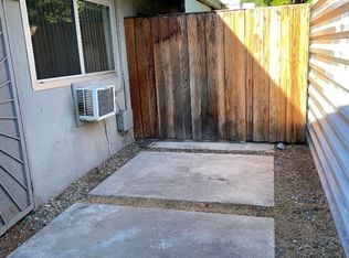 540 S Mountain View Dr, Palm Springs, CA 92264