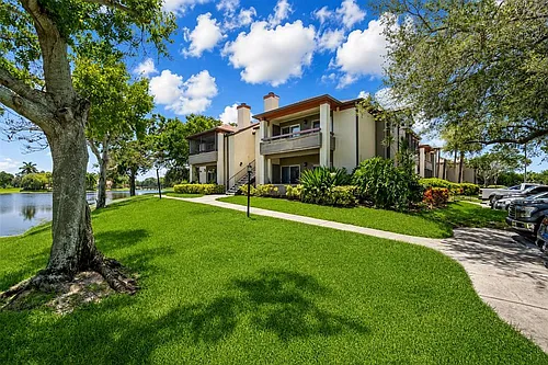 10263 Gandy Blvd N Photo 1 10263 Gandy Blvd N Photo 1