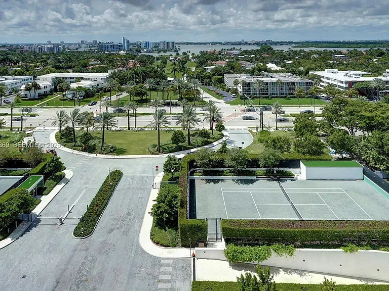 10203 Collins Ave #1005 — Photo 20