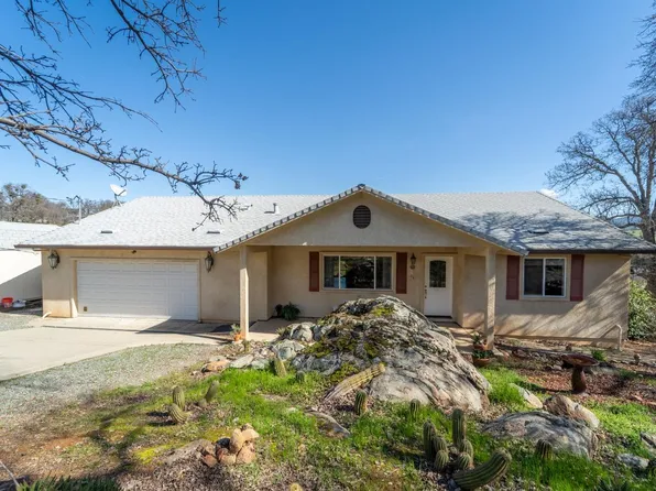 4217 Grisham Rd, Valley Springs, CA 95252