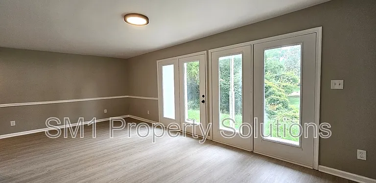 3109 Darden Rd #B — Photo 12