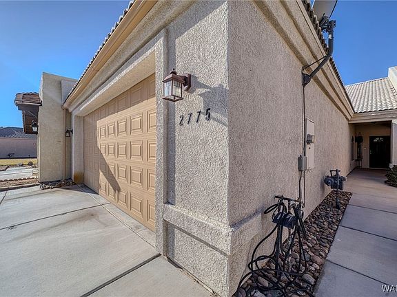 3rd image of 2775 Country Club Drive