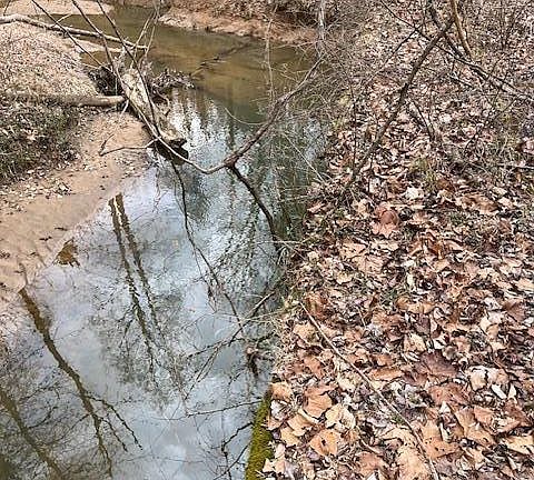 2nd image of Old Sand Rd