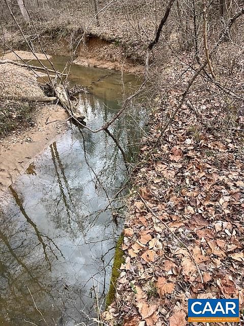 2nd image of Old Sand Rd