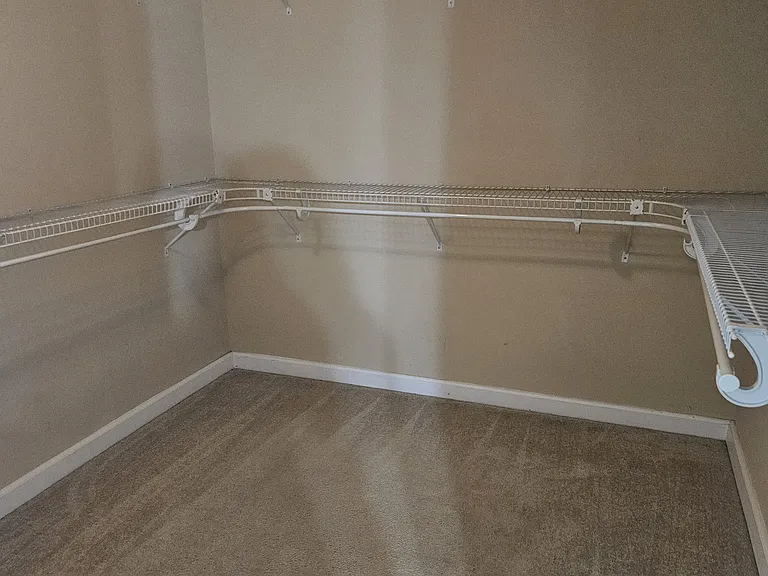 104 Finley Rd — Photo 9