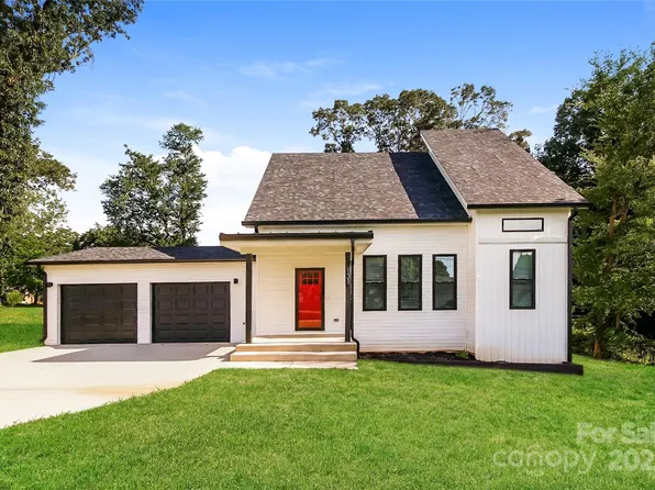 131 Clearview Rd, Statesville, NC 28625
