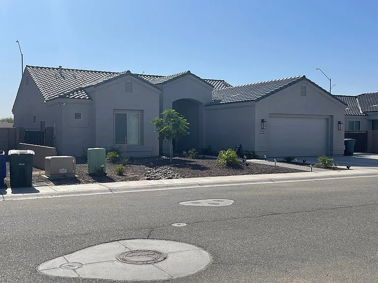 3745 S Falcon Dr — Photo 3