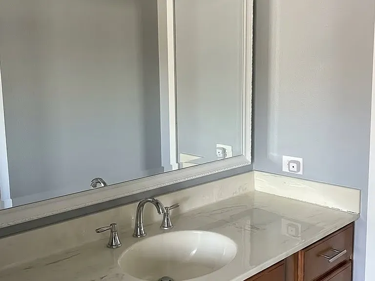 6816 Hyde Park Dr #MAIN — Photo 8