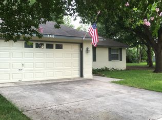 745 Belmont Dr, New Braunfels, TX 78130