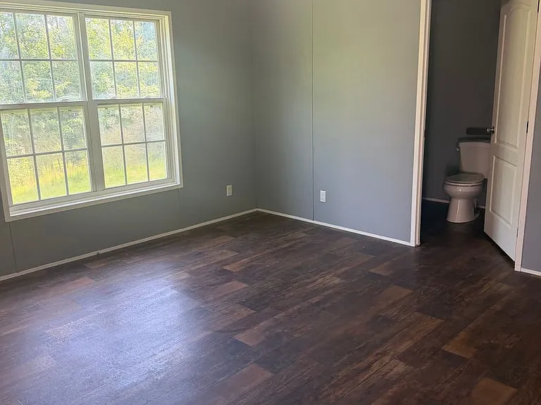 1375 Shinbone Ridge Rd — Photo 9