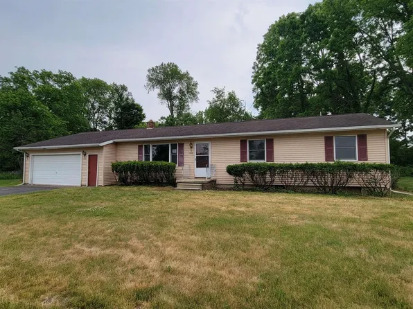 353 Jonesville Rd, Jonesville, MI 49250