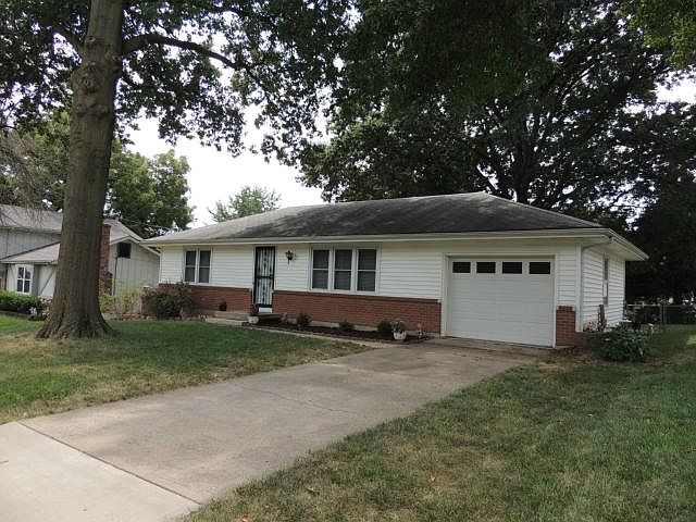 1st image of 3026 S 53rd St
