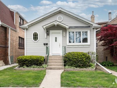 3737 N Sayre Ave, Chicago, IL, 60634