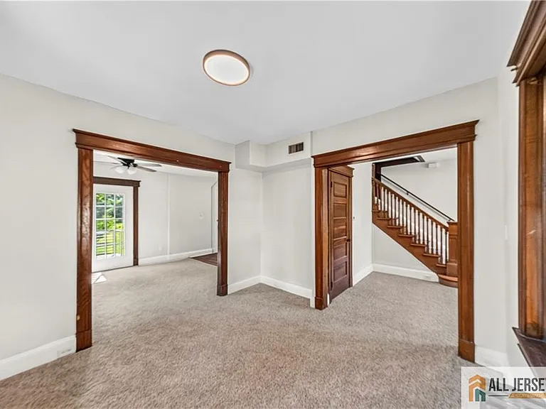 1048 Prospect St #1048 — Photo 5
