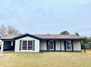 408 E Gaywood St, Columbus, MS 39702