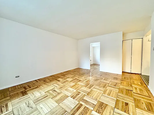 Rented by Skyward | media 19