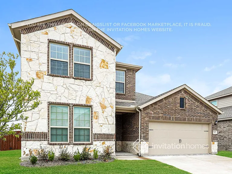 7432 Alfriston Pl — Photo 2