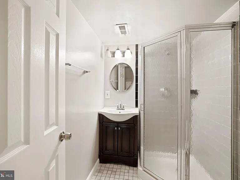 1518 Gingerwood Ct — Photo 31