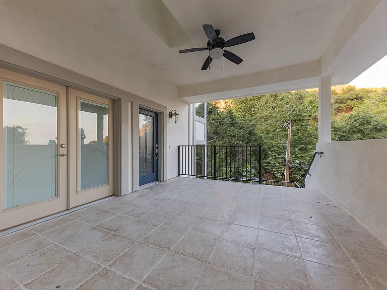 2073 Pasadena Glen Rd — Photo 17