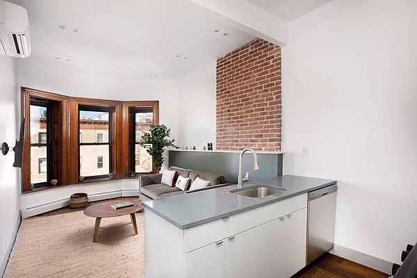 Rented by Brooklyn Rentals NYC | media 14