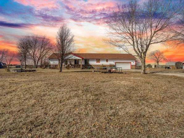 8361 S Meridian St, Haysville, KS 67060