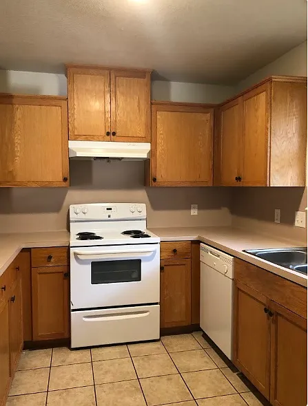 Building Photo - 3710 Oldenburg Ln