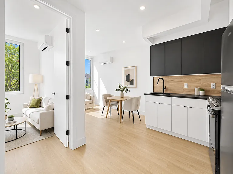 1665 Brooklyn Ave #2A — Photo 1