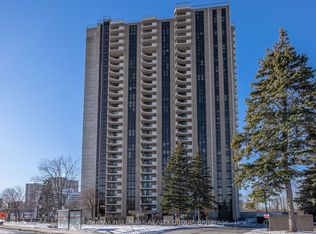 1025 Richmond Rd #406, Ottawa, ON K2B 8G8