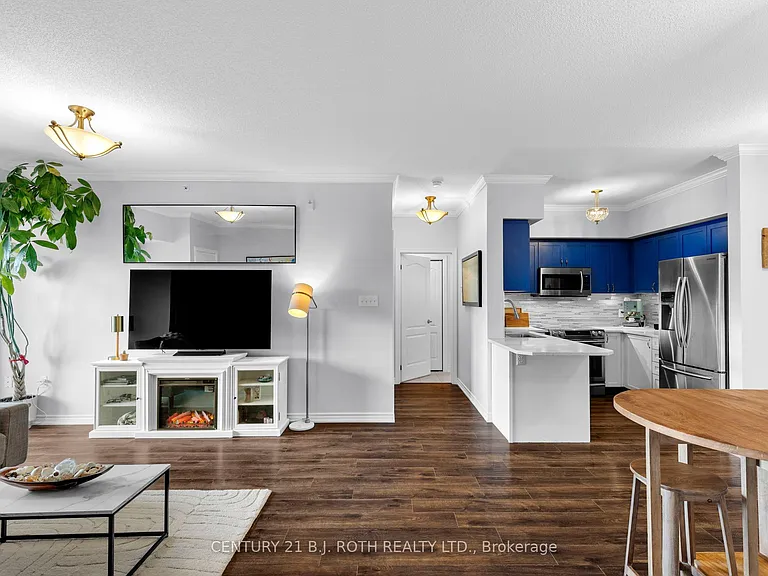 100 Dean Ave #307 — Photo 7