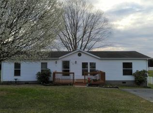 258 Douglas Chapel Rd, Jonesborough, TN 37659