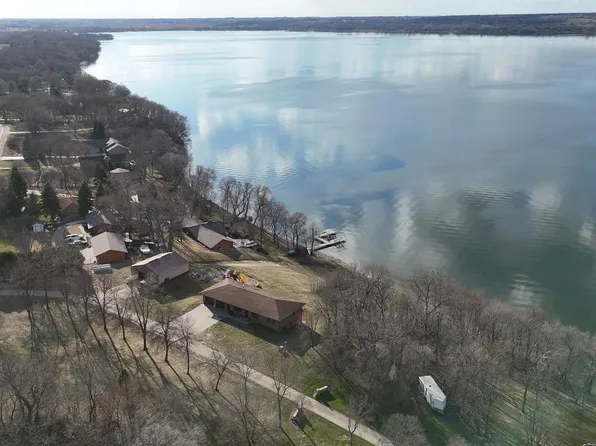 26775 Mickelson Dr, Starbuck, MN 56381