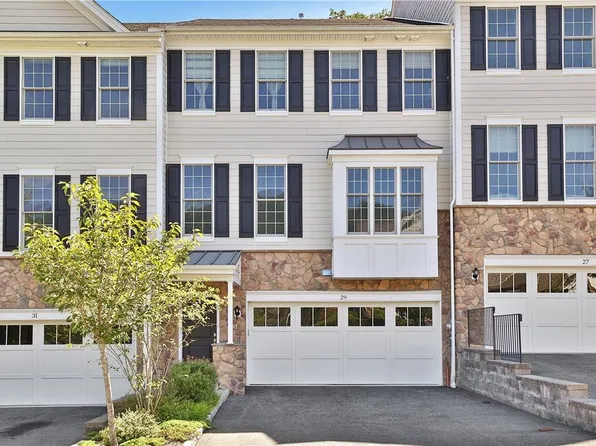 29 Dennis Lane, Pleasantville, NY 10570