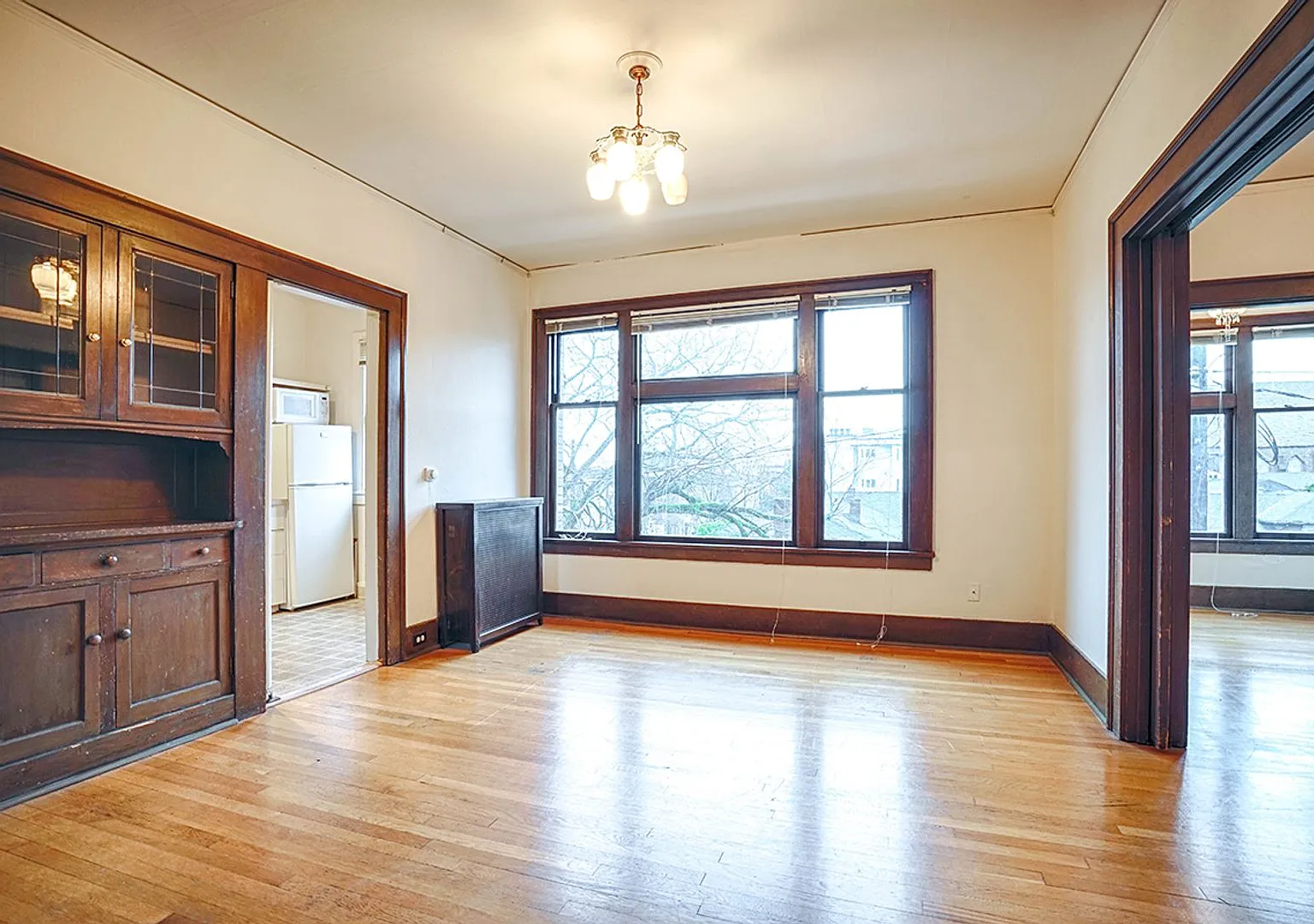 Porter — Photo 2