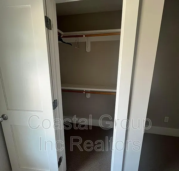 4635 Pleasant Ave #D — Photo 50