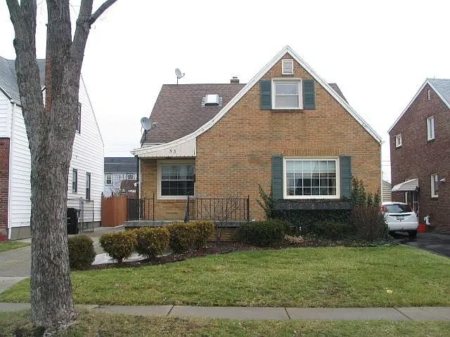 53 Louvaine Dr photo 1