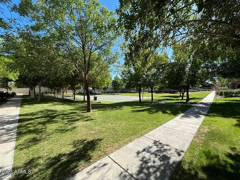 1822 E Chelsea Ln #104 — Photo 39