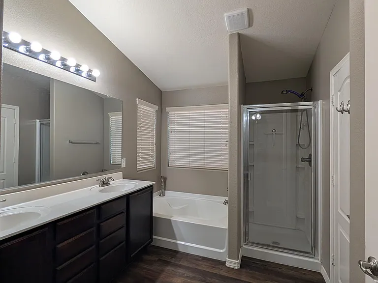 4230 E Sandy Way — Photo 12