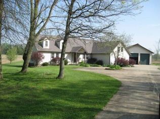 3839 Sandy Lake Rd, Ravenna, OH 44266