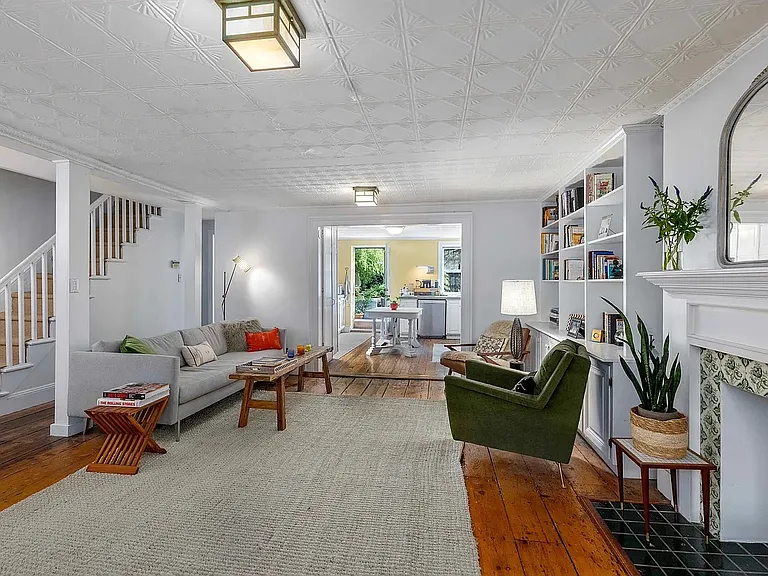 122 Kane St #1 — Photo 4
