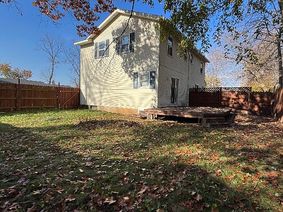 download (8)_11012022