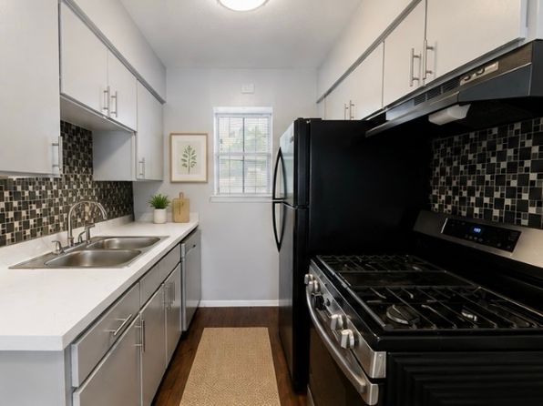 4316 Baldwin Ave #208