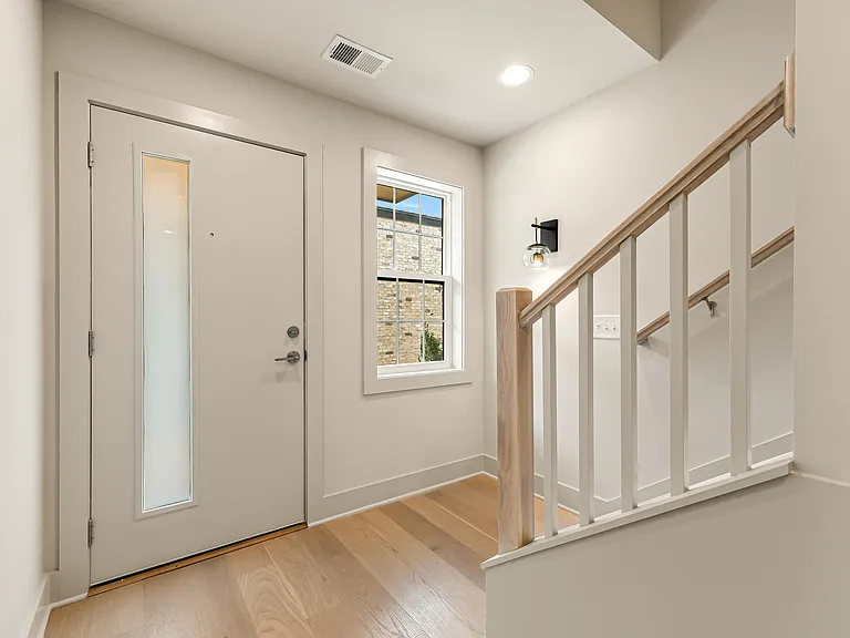 408 Hudson Way — Photo 18