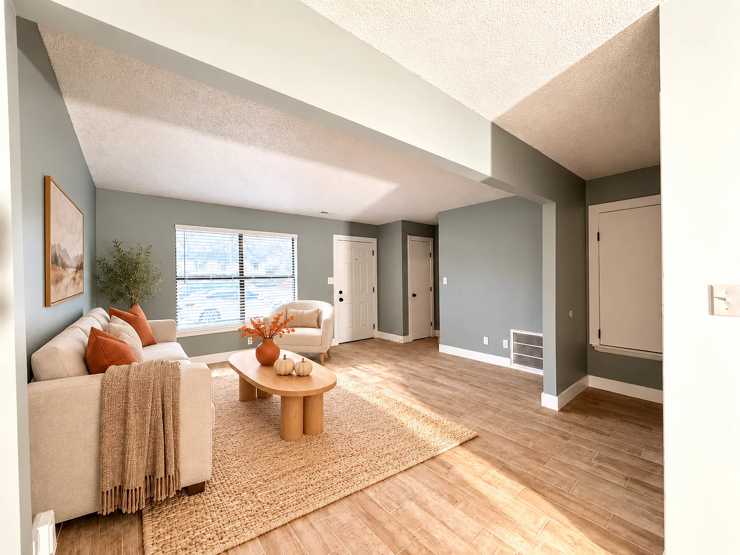 2 bed, 1.5 bath, 1089 sqft, $1,250 — Photo 3