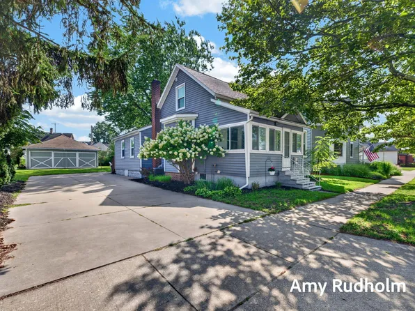 532 Jackson Ave, Grand Haven, MI 49417